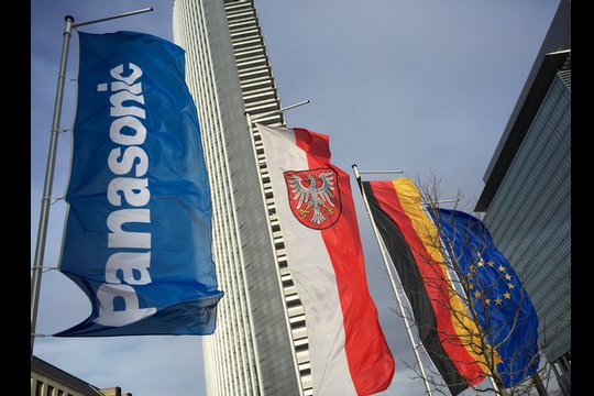 Alle Jahre wieder präsentiert Panasonic im Frühling seine Neuheiten. Nach Amsterdam im letzten Jahr machen die Japaner dieses Jahr in Frankfurt halt. Mit im Gepäck einige spannende Neuheiten.